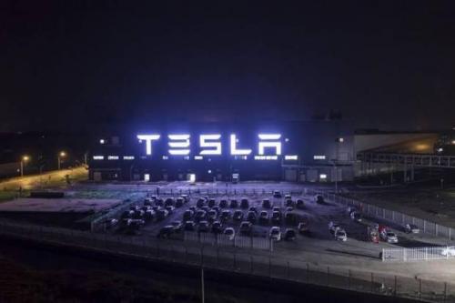 Tesla Siap Bangun Pabrik Raksasa di Texas untuk Baterai Masa Depan!