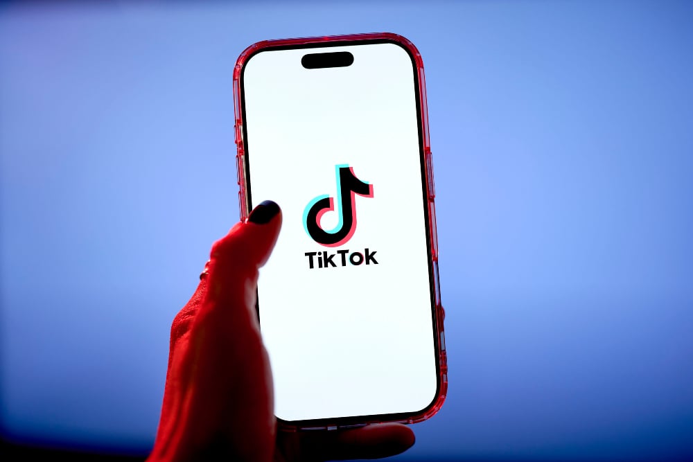 TikTok Siap Investasi Rp145 Triliun untuk Pusat Data di Thailand