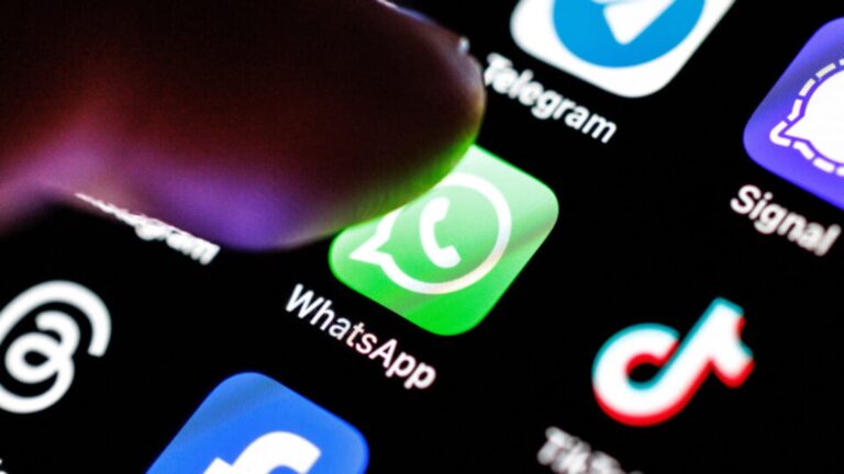 WhatsApp Luncurkan Fitur Strict Account Settings untuk Keamanan Akun Tingkat Tinggi WhatsApp Luncurkan Fitur Strict Account Settings untuk Keamanan Akun Tingkat Tinggi