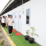 Tito Karnavian Tinjau Huntara Pidie Jaya: “Sangat Layak Huni, Nyaman, dan Fasilitas Memadai”