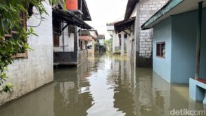 Banjir Pati Meluas, 60 Desa di 7 Kecamatan Terendam, Warga Kecewa Bupati Terjaring KPK