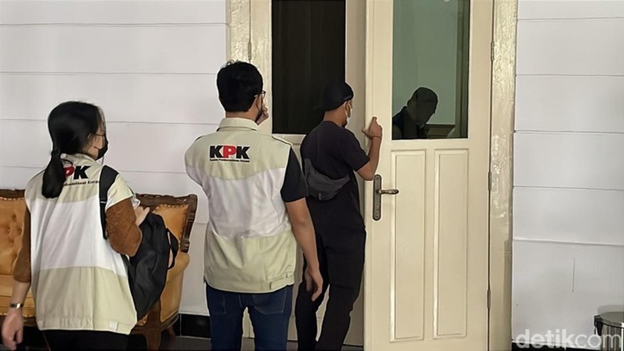 KPK Geledah Kantor dan Rumah Dinas Bupati Pati Sudewo Terkait Dugaan Pemerasan Jabatan
