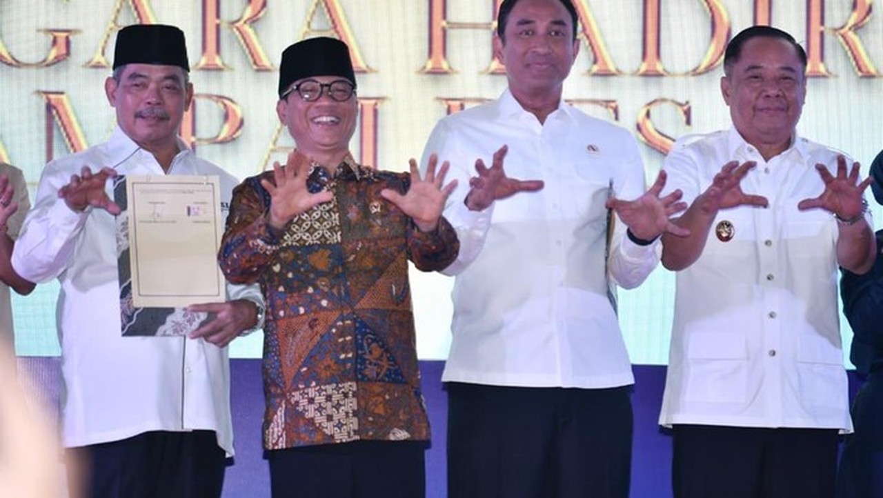 Mendes Yandri Susanto dan Kepala BNN Deklarasi Indonesia Bersinar Lawan Narkoba
