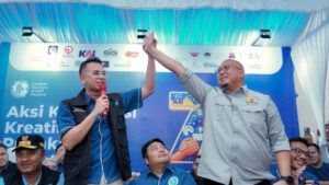 Andre Rosiade Tinjau Huntara Mandiri, Dorong Pemulihan Ekonomi Pasca-Bencana di Sumbar