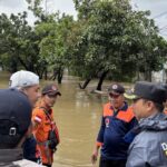 Banjir Kranji Bekasi Meluas, 80 Warga Terpaksa Mengungsi ke Tenda dan Masjid
