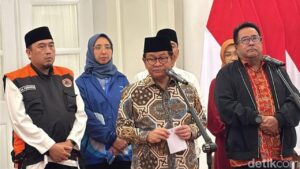 Gubernur Anung Mulai Normalisasi Ciliwung-Krukut, Akui Kebijakan Tak Populer