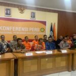 Basarnas Fokus Evakuasi Komponen Penting Pesawat ATR 42-500 untuk KNKT