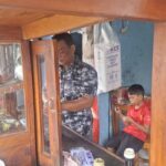 Banjir Rawa Buaya Berkah Penjual Bakso, Omzet Purwanto Naik Dua Kali Lipat