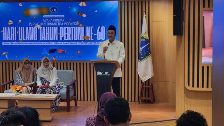 Mensos Gus Ipul: Stigma dan Diskriminasi Lebih Melukai Penyandang Disabilitas Mensos Gus Ipul: Stigma dan Diskriminasi Lebih Melukai Penyandang Disabilitas