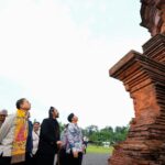 Menbud Fadli Zon Tinjau Candi Jabung, Dorong Pelestarian Budaya Majapahit Berkelanjutan