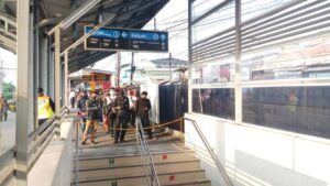 Aksi Vandalisme di Stasiun Bojong Gede Bogor Terekam CCTV, Pelaku Diburu