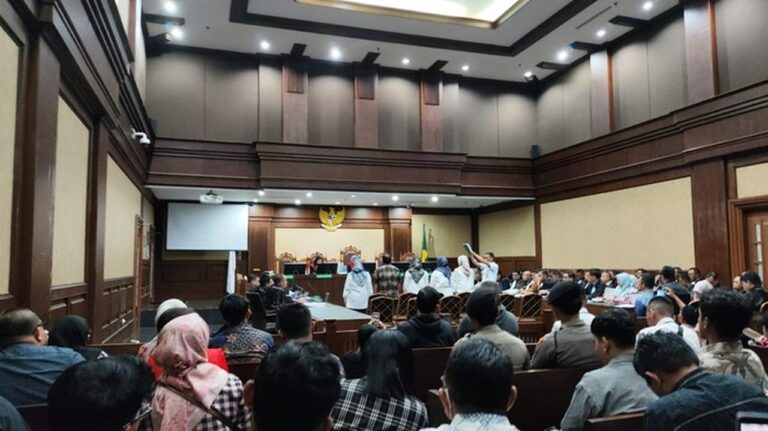 Saksi Ungkap Kode ‘Nonteknis’ dan ‘Administrasi’ untuk Uang Pemerasan Sertifikasi K3
