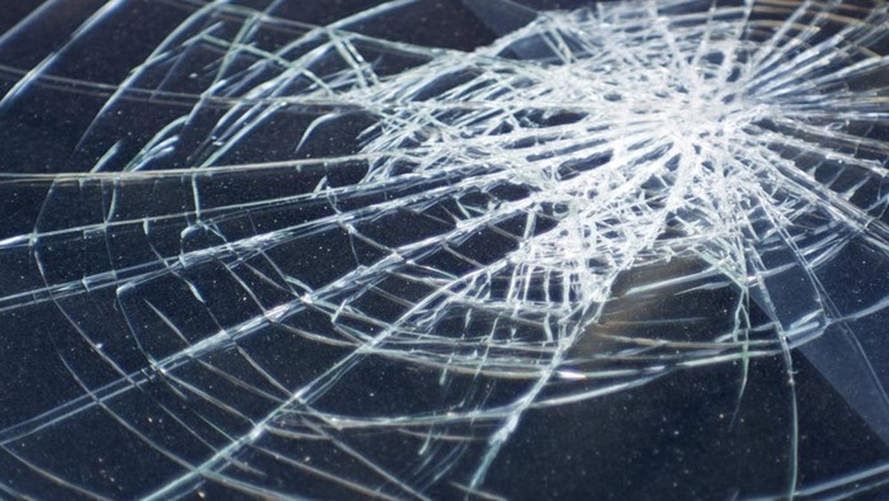 Mobil MBG Tabrak 2 Motor di Tangerang, 4 Orang Terluka Akibat Kelalaian Kernet