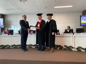 Ali Fikri Raih Gelar Doktor Ilmu Hukum, Disertasi Fokus Ganti Rugi Korban Korupsi