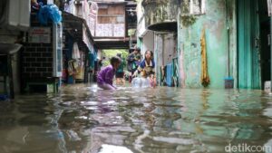 Jakarta Utara Kerahkan Seluruh Pompa untuk Atasi Banjir Akibat Curah Hujan Tinggi