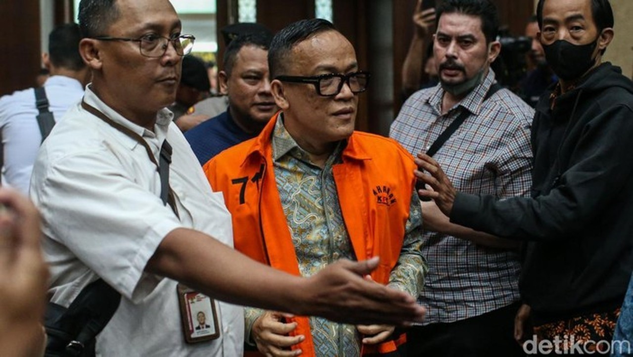 Mantan Wamenaker Immanuel Ebenezer Akui Terima Rp 3 Miliar dalam Kasus Pemerasan Sertifikasi K3