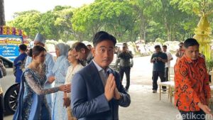 Gibran, JK, dan Sejumlah Menteri Hadiri Pernikahan Sekpri Prabowo di TMII