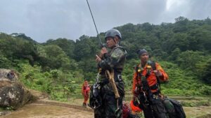 Jenazah Pertama Korban ATR 42-500 Tiba di Maros, Segera Dibawa ke Makassar