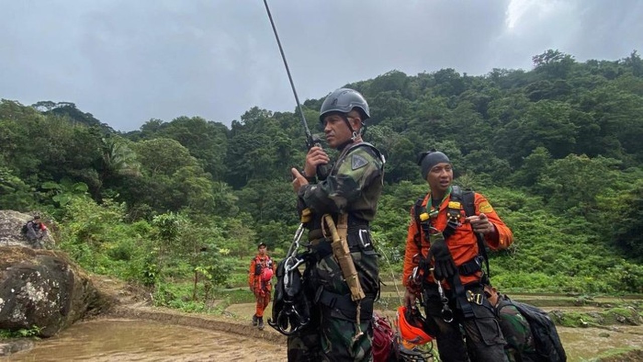 Jenazah Pertama Korban ATR 42-500 Tiba di Maros, Segera Dibawa ke Makassar