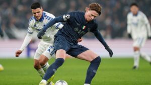 Napoli Ditahan Imbang Copenhagen 1-1 Meski Unggul Jumlah Pemain di Liga Champions