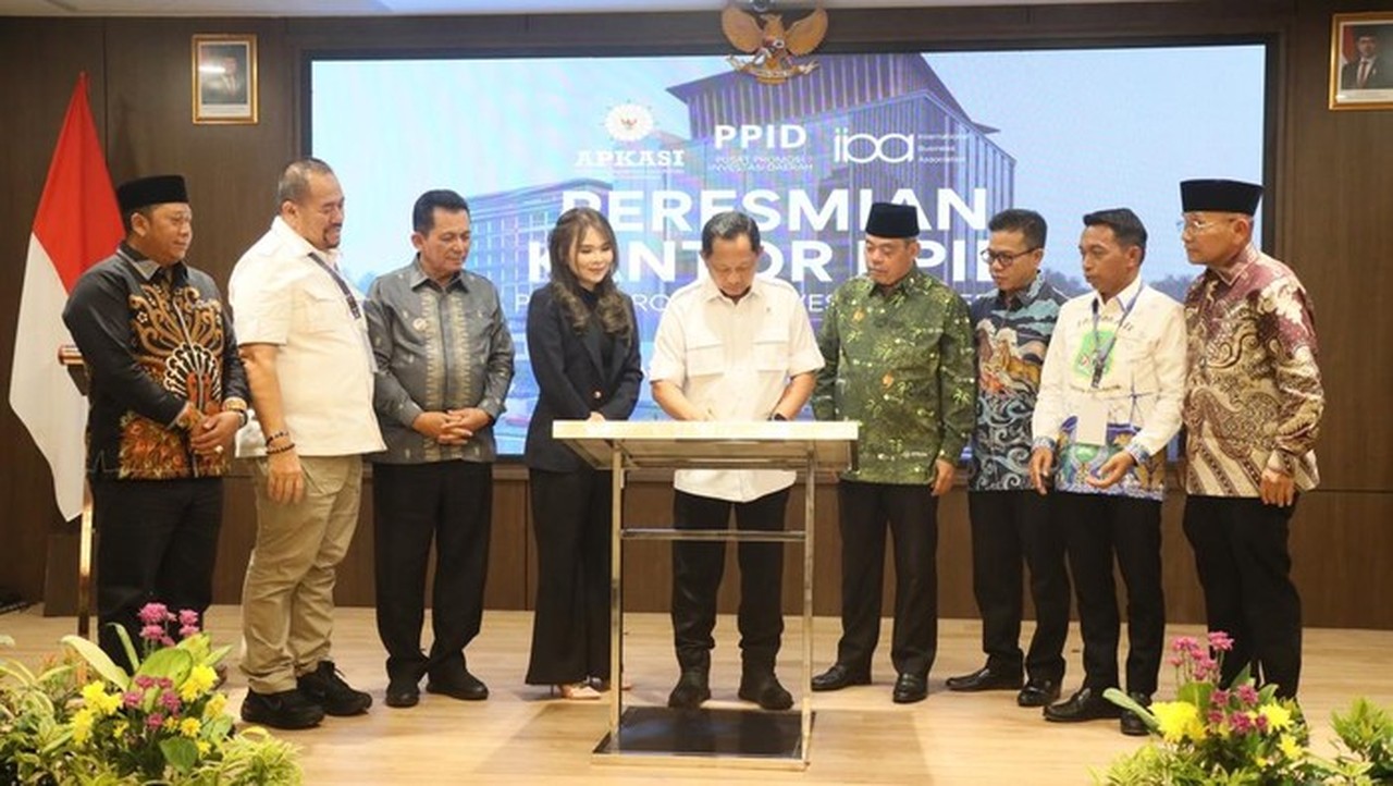 Mendagri Resmikan Kantor PPID di Batam, Dorong Promosi Produk Kerajinan Daerah ke Mancanegara