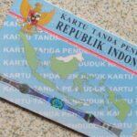 Waspada Hujan! Dukcapil Jakarta Beri 5 Tips Jaga Dokumen Kependudukan Tetap Aman