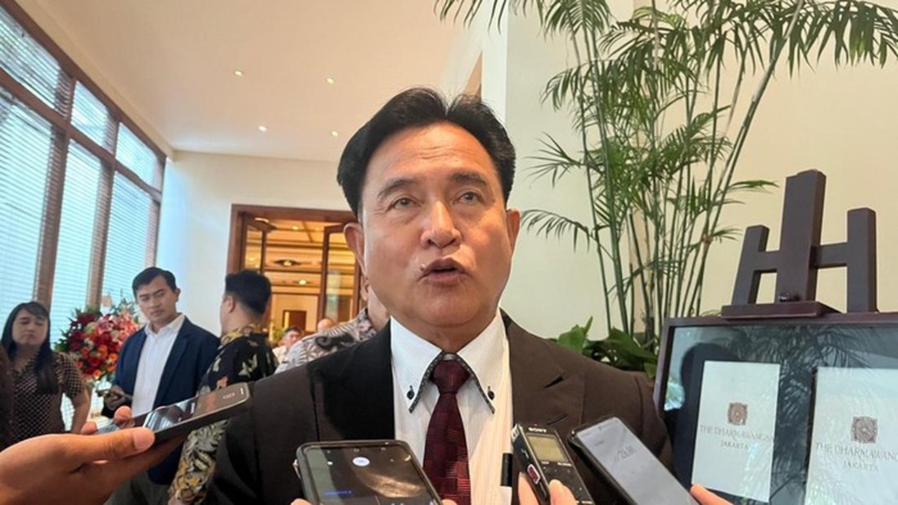 Menko Yusril Jelaskan RUU Penanggulangan Disinformasi Propaganda Asing Demi Ketahanan Nasional