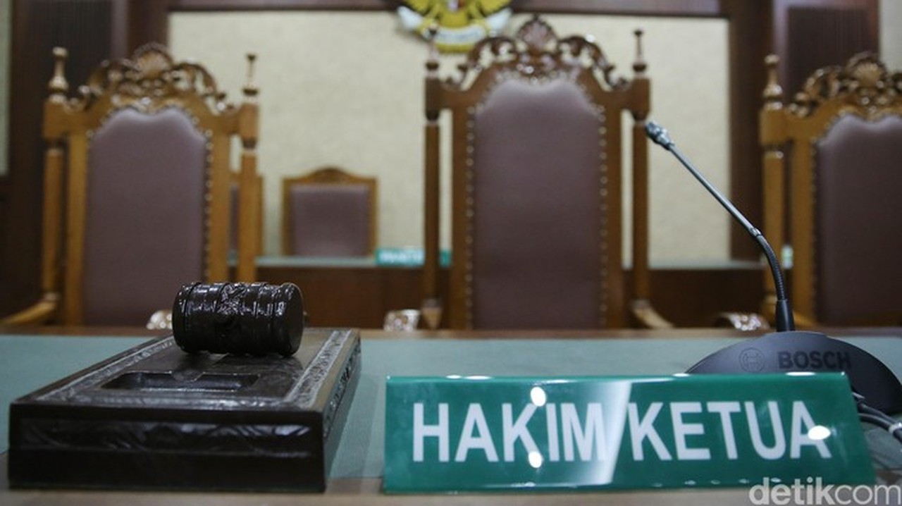 DPR Mulai Bahas RUU Jabatan Hakim, Atur Jaminan Keamanan dan Usia Pensiun Naik