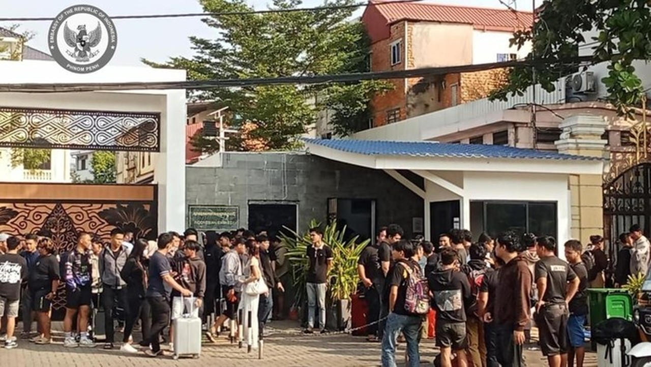 Ribuan WNI di Kamboja Ingin Pulang Akibat Pemberantasan Sindikat Penipuan Online
