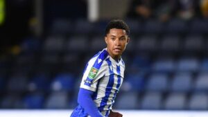 Perebutan Sengit: Chelsea, MU, dan Liverpool Incar Bintang Muda Sheffield Wednesday, Yisa Alao