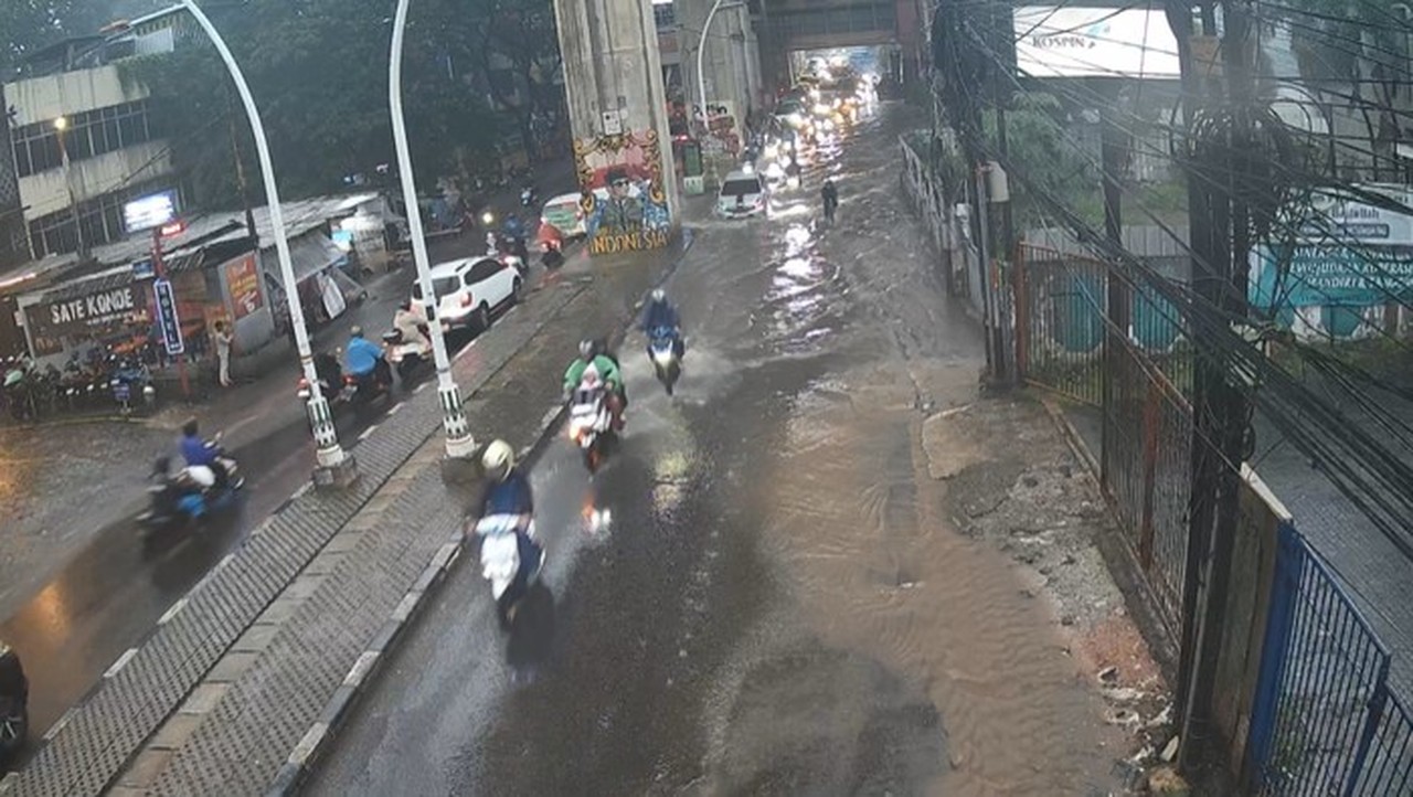 Jakarta Terendam Banjir Pagi Ini, Ketinggian Air Capai 50 Cm di Sejumlah Titik