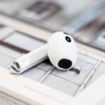 Galaxy Buds 4 Bocor Jelang Peluncuran: Desain Kembali Klasik, Fitur AI Makin Canggih!