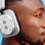 Nothing Headphone (1): Punya Desain Retro-Futuristik Unik, Bagaimana Kualitas Audionya?