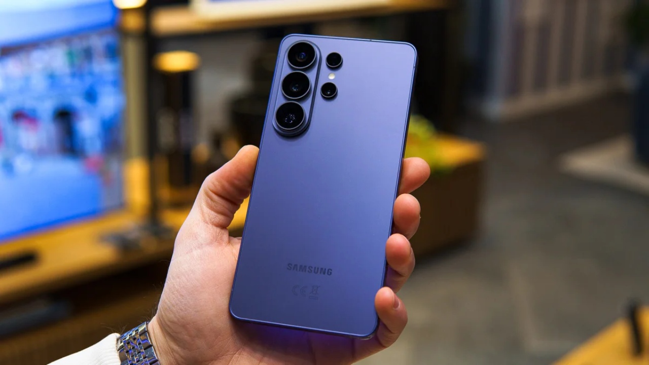 Samsung Galaxy S26 Ultra Resmi Diperkenalkan, Hadirkan Peningkatan AI dan Kamera Canggih