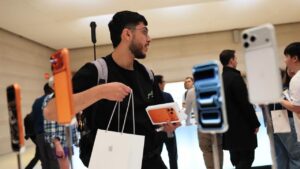 Tren Jual iPhone 17 Pro Max Meningkat Pesat di AS, Nilai Jual Kembali Jadi Alasan