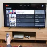 YouTube TV Uji Coba AI Canggih, Bisa Berdialog dengan AI Lewat Remot
