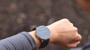 Amazfit Active 3 Premium Meluncur, Smartwatch Canggih dengan GPS Akurat dan Layar AMOLED