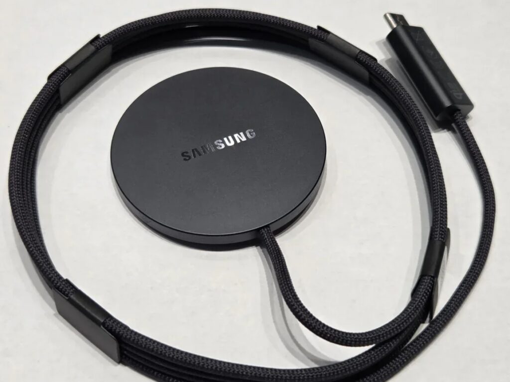 Modul pengisian daya nirkabel WiTS Samsung Galaxy S26 Ultra. Foto: Android Headlines